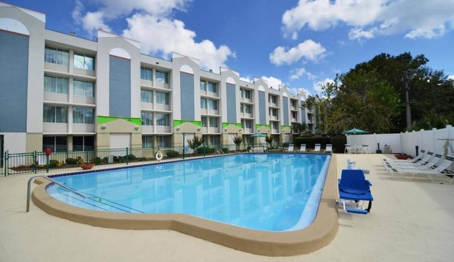 Convenient Stay in Florida! Free Parking! Near Edward Ball Wakulla Springs State