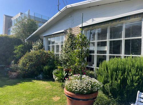 Convenient Sunset Beach and Garden