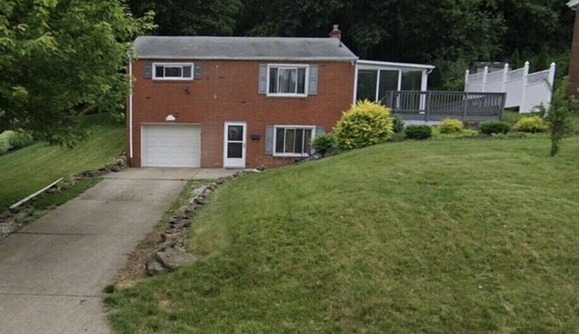 Convenient to DT, Airport, Stadiums-Free Parking!