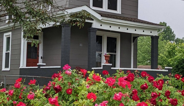 Convenient to Everywhere! Train-Themed Bnb by active Railroad - Cincinnati Area