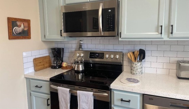Convenient Townhome in the heart of horse and bourbon country!