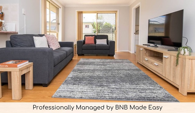 Convenient Villa on McLachlan - Walk to the CBD