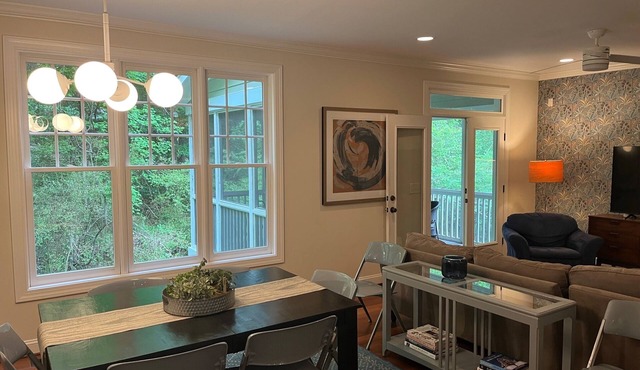 Convenient well appointed home near downtown Carrboro and farmers market
