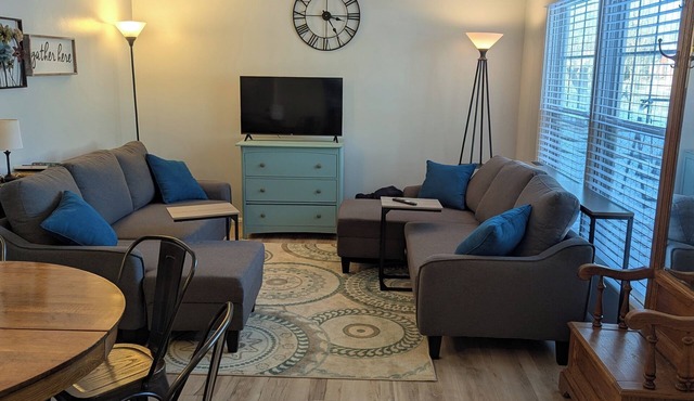 Conveniently located home in a quiet family friendly neighborhood!