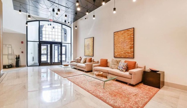 Conveniently located Boston 1BR | Near Tufts Medical Center | Downtown Boston