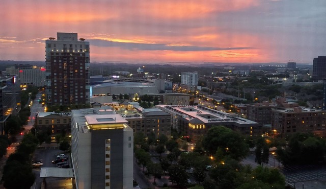 Conveniently Located Downtown Apartment