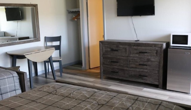 Conveniently located right off highway 81 on 4.5 acres of pure Serenity.n