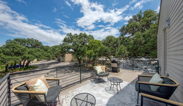 Conveniently located | Upstairs Deck BBQ