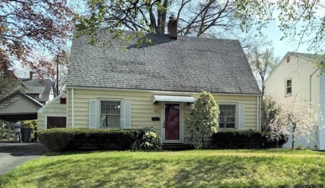 Conveniently Located Charm! Pet Friendly