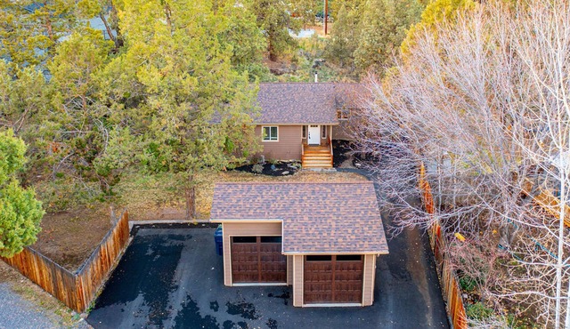 Conveniently located with Access to Central Oregon's Best!