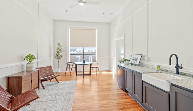 Converse and Co at The Mckey Hotel