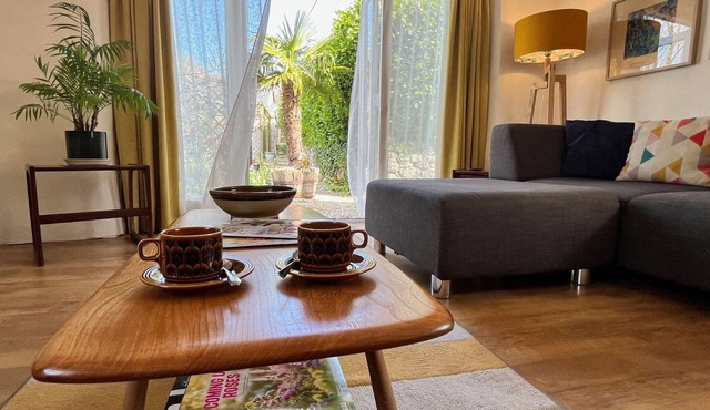 Converted Barn, Rural Location, Near Coast, Parking & Dog Friendly