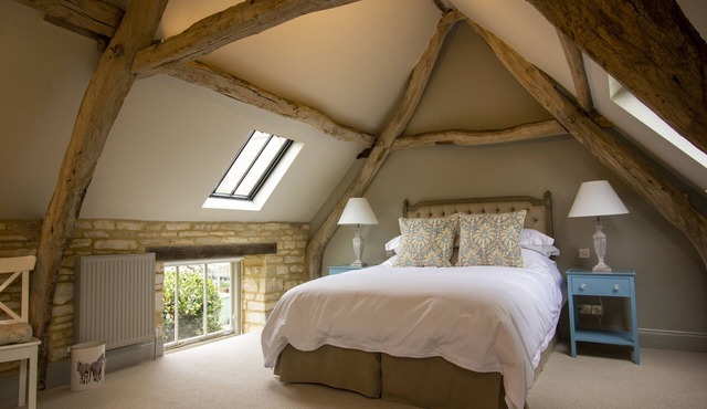 Converted Luxury Barn - The Potting Shed - Grade II listed