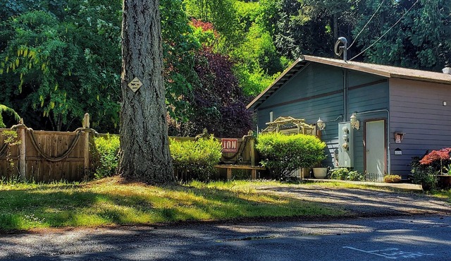 Converted Pole Barn Near Beach Becomes Luxury Destination