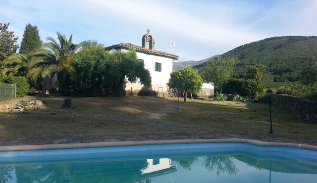 Converted Schoolhouse With Private Swimming Pool.Sierra De Gredos, Castilla Leon