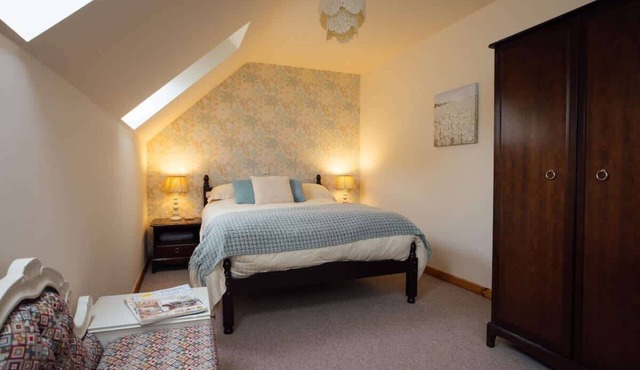 Converted Stone Cottage with indoor swimming pool