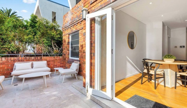 Coogee Cabanita Charming Coastal Comfort