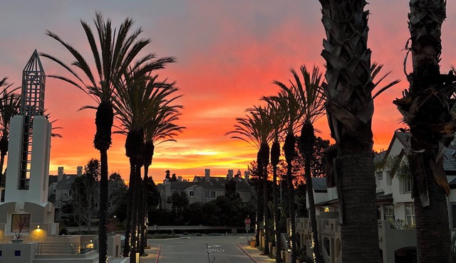 Cool 1-bedroom with AC in sunny San Diego
