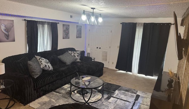 Cool apartment with AC in vibrant Rotterdam