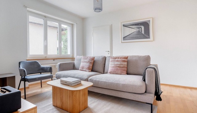 Cool Breite 2BR w/Storage & Shared W/D, by Blueground