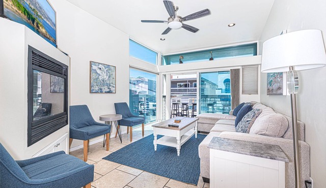 Cool Coastal Tri-Level Condo with Ocean Views! Right Side