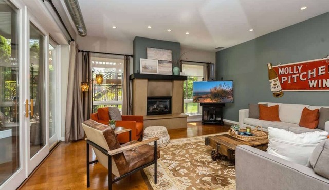 Cool Harbert Loft Near Beach with Fire Pit