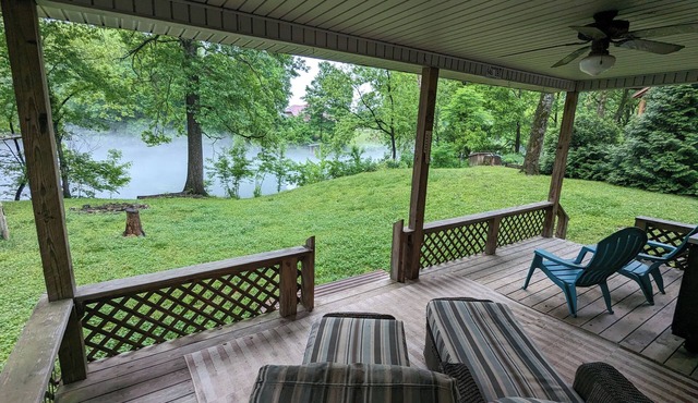 Cool River Cottage - on the Little Red River