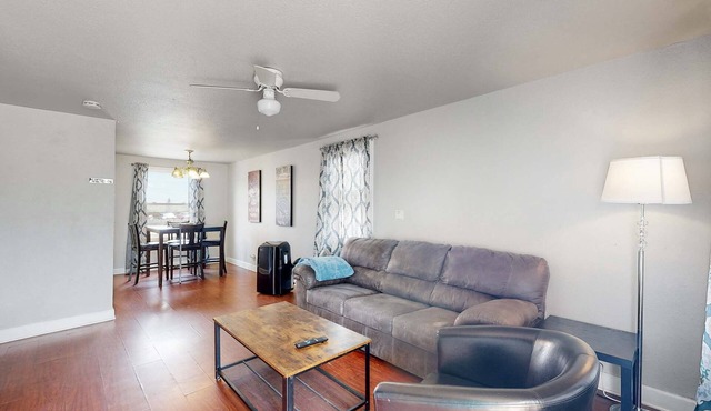Cool Stay Near Rapids Stadium Ideal for Sports Fans!