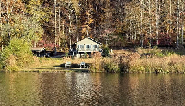 Cool villa on private lake with breathtaking views and perfect sunsets