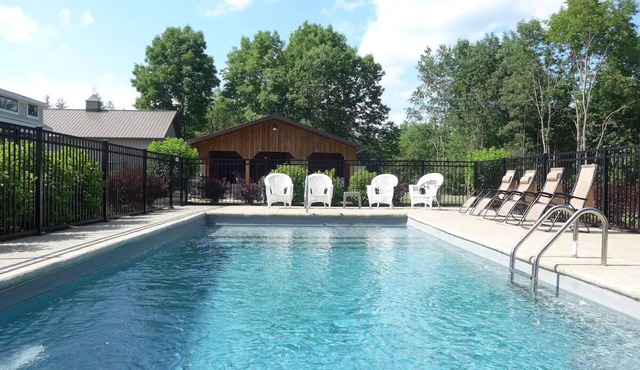 Coop Diamonds Sunrise Estates I - Sleeps 12, Private heated pool.