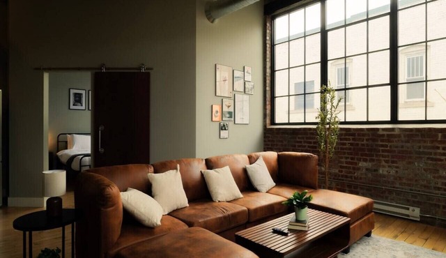 Cooperage 214 | 2BD Boutique Loft Stay