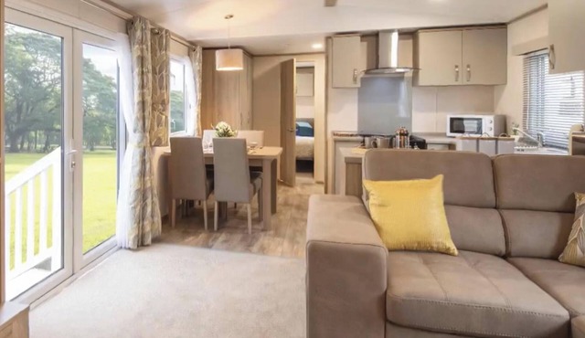 Coopers Beach 3-bed Caravan, Sleeps 8 & Pets Ok