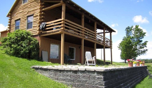 Cooperstown Dreams Park Log Home weekly rental