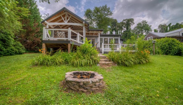 Copper Basin River House