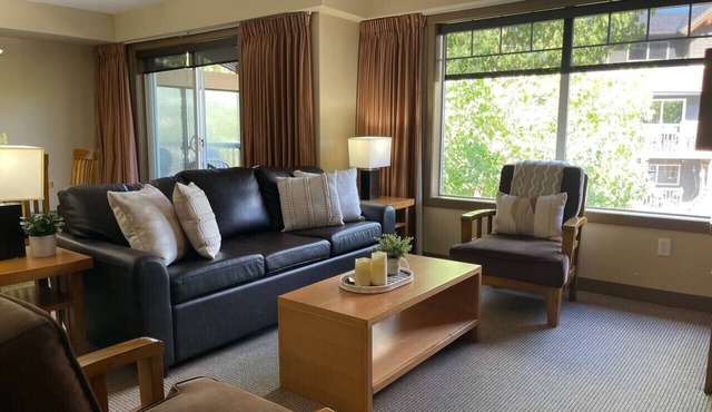 Copper Point - Outdoor Hot Tub | Fire Table | Gym