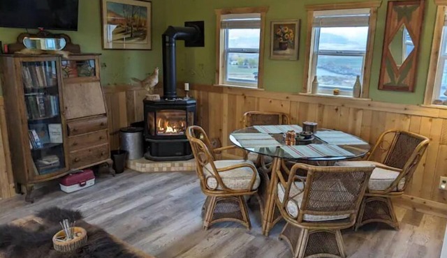 Copper Winds Private Cabin on 6 Acres