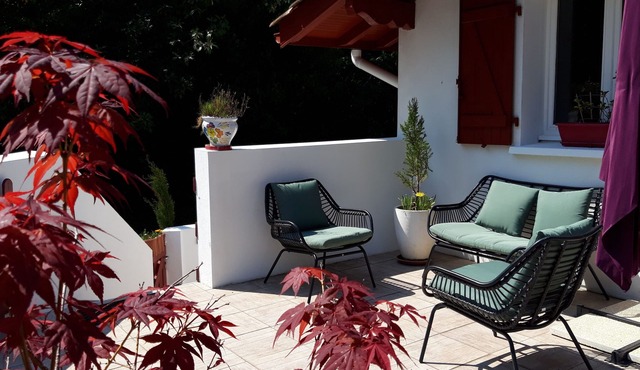 Coquettish cottage T3-96 m2 quiet, swimming pool 8x4 heated in season, terrace 30 m2, Clim