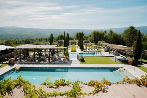 Coquillade Provence - Relais & Châteaux