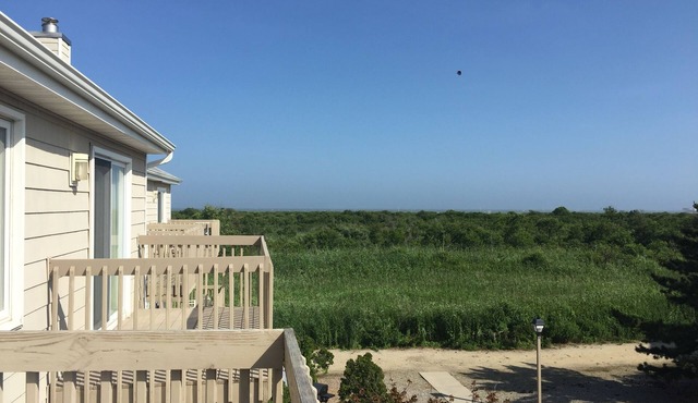Coquille BeachTownhouse, Beach Block, Only Short Walk to Private Beach