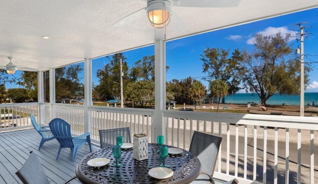 Coquina Cottage B home