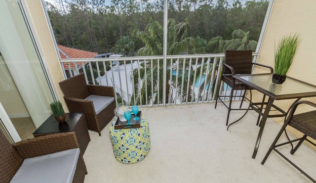 Coral Falls 3rd flr. condo w/incredible pool views from private screened lanai (bldg. w/elevator)