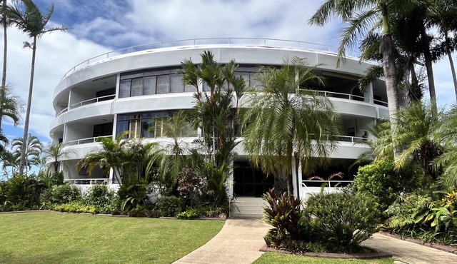 Coral Sea Tranquility - Oceanview Apartment