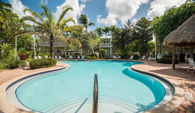 Coral Villa by AvantStay | Close 2 DT Key West | Shared Pool & Patio!