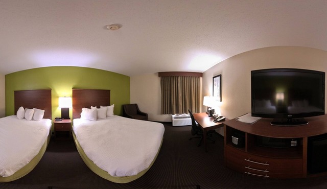 Coratel Plus Suites by Jasper Black Riverfalls - 2 Queen Beds Non-Smoking