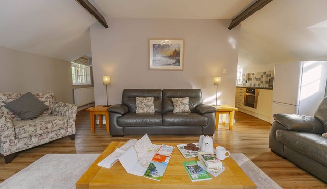 Corffe Cottages, Space for all the family, heated indoor pool