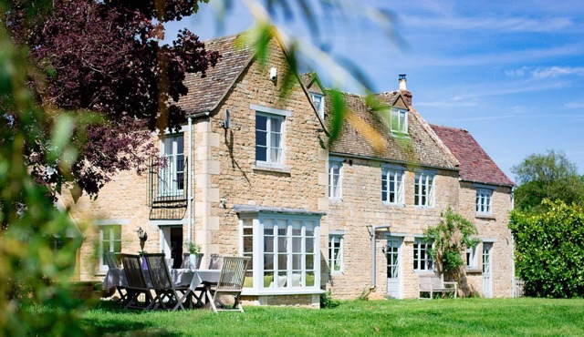 Corn Close - sleeps 6 guests in 4 bedrooms