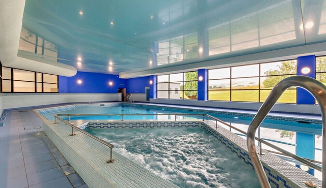 Corn Meadow - One Bedroom House, Sleeps 2