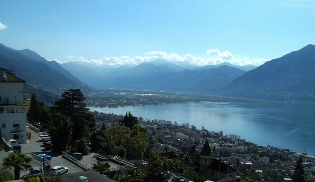 Corner apartment on the 3rd floor for 1-3 persons.