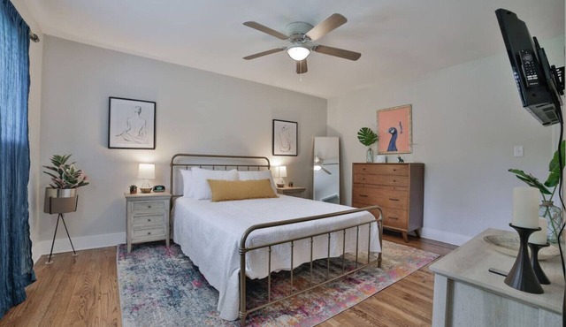 Corner Lot Charmer | Prime North Chatt (right unit)