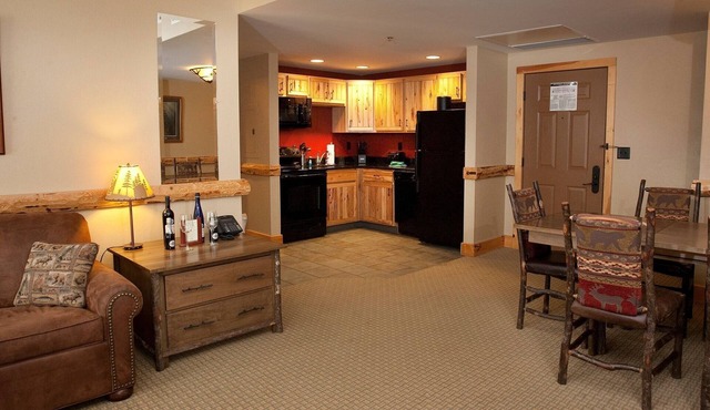 Corner Unit + Nice Views & Fireplace | Onsite Spa